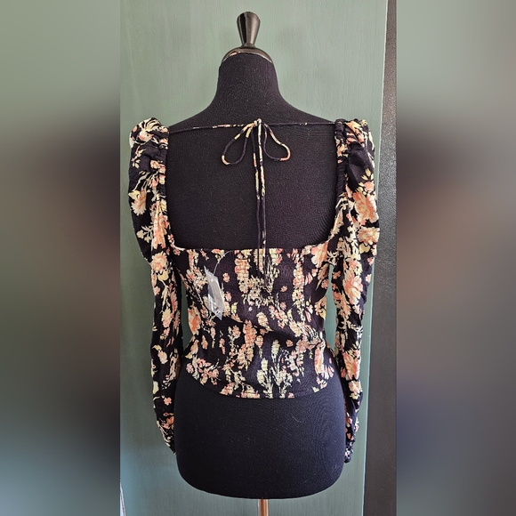 SOLD - Picture 4 of 7